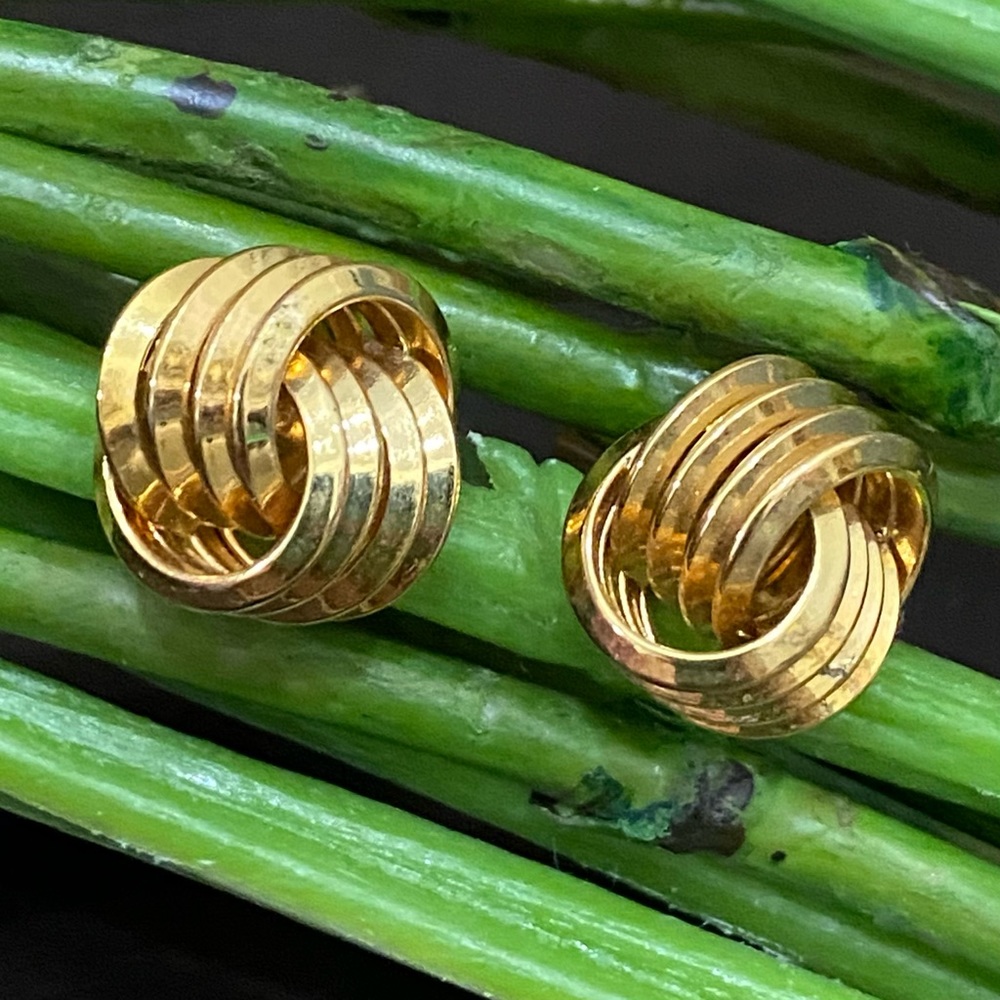 Vintage Unsigned Gold-tone Love Knot Cufflinks
